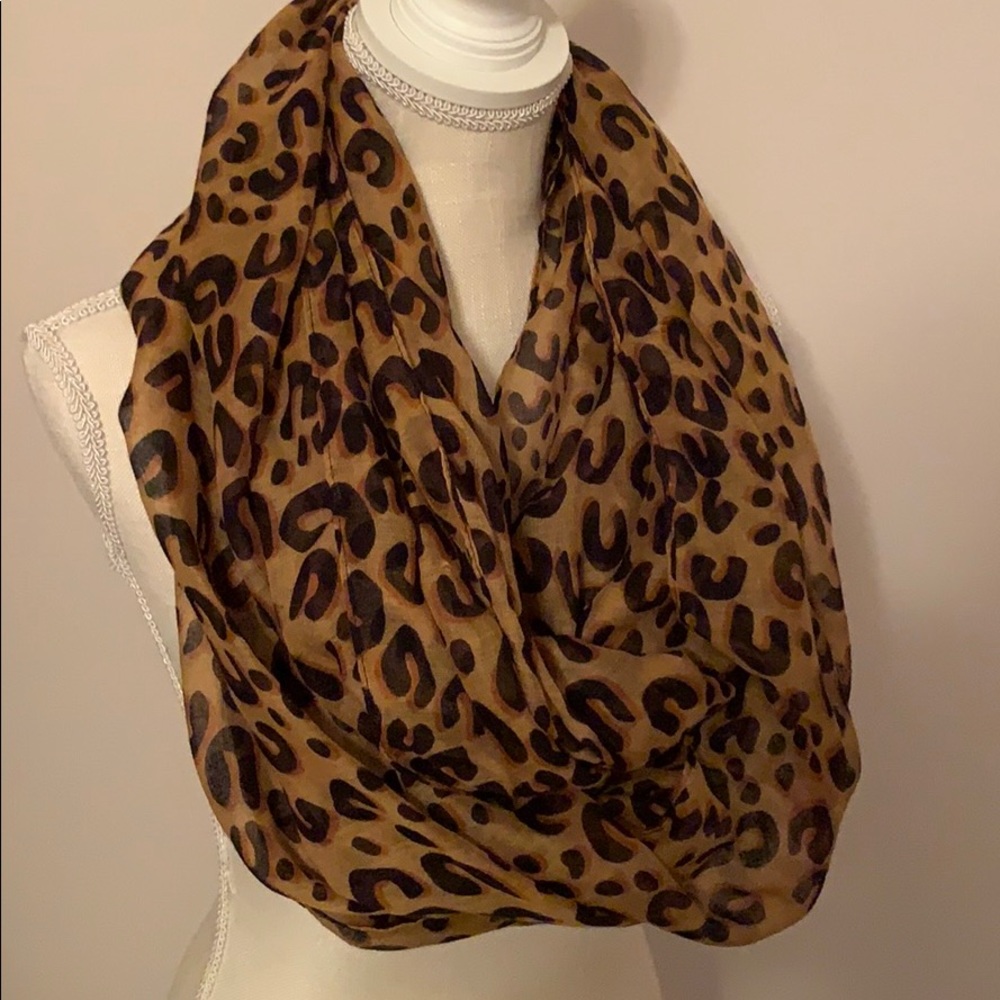 Cheetah print infinity scarf